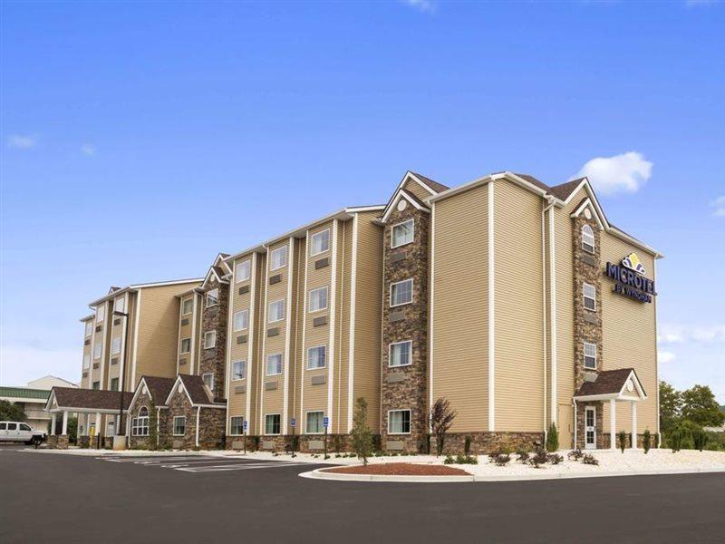 Microtel Inn & Suites By Wyndham Lynchburg Exterior foto
